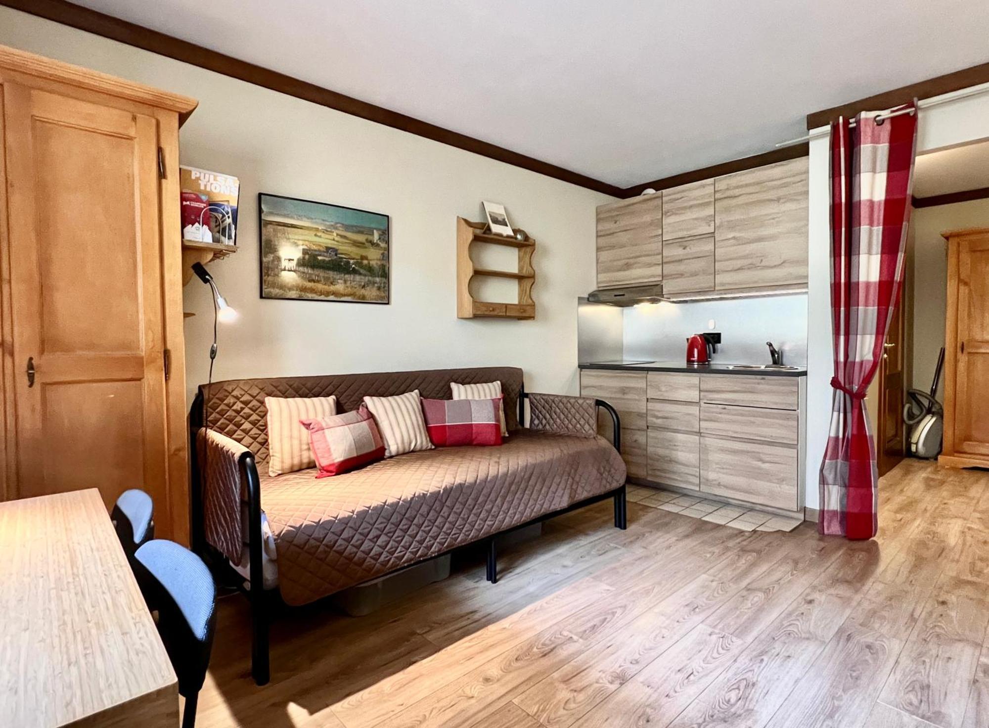 Bellevue Apartment